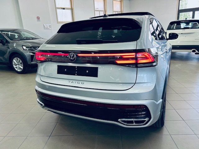 Volkswagen Taigo 1.0TFSI 110CV RLINE Benzina