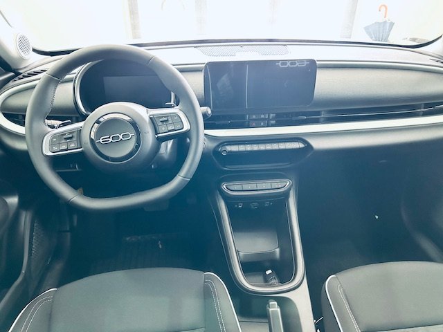 Fiat 600 1.2 Hybrid MHEV 100cv e-DCT Elettrica / Benzina