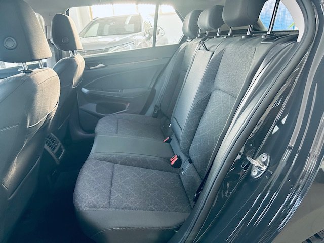Volkswagen Golf 1.0TFSI 110CV DSG HYBRID Elettrica / Benzina