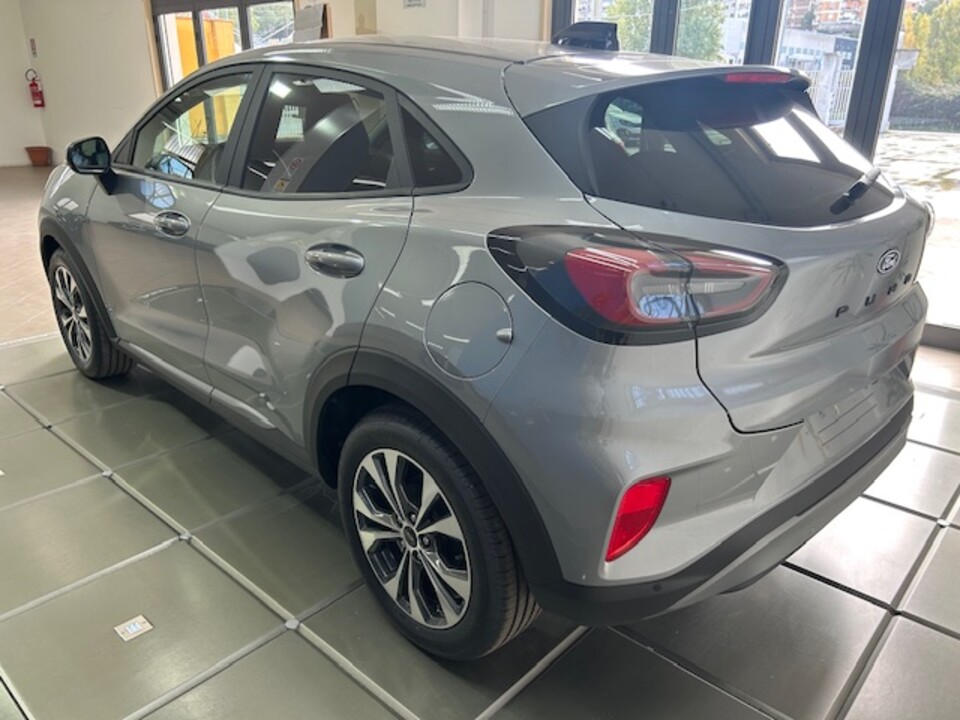 Ford Puma Elettrica / Benzina