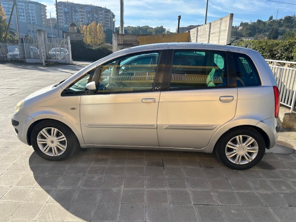 Lancia Musa PLATINO Diesel