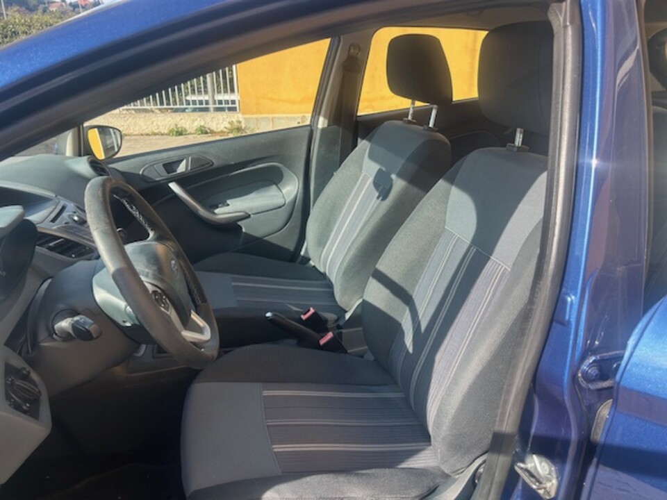 Ford Fiesta TITANIUM Diesel