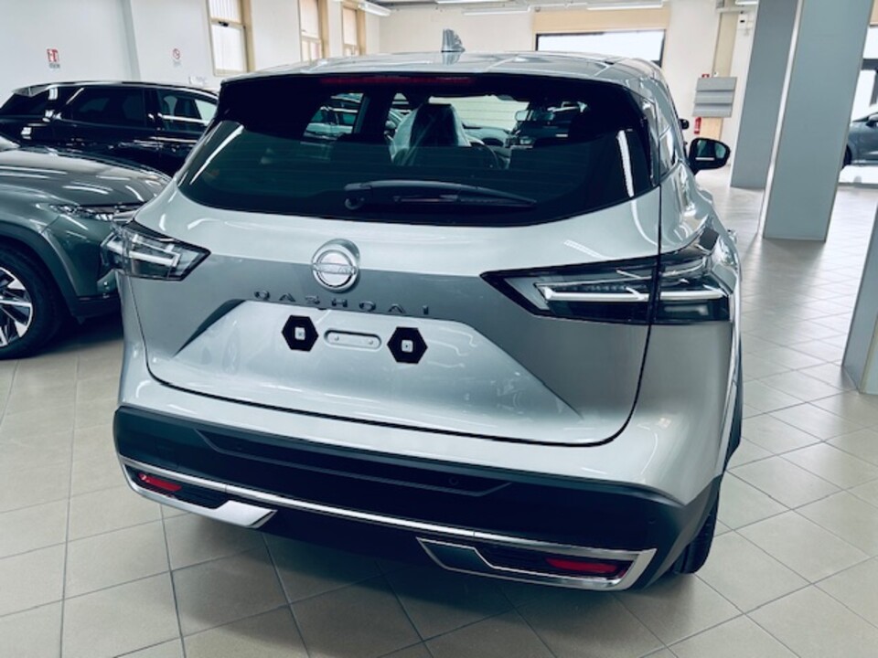 Nissan Qashqai MHEV ACENTA Elettrica / Benzina