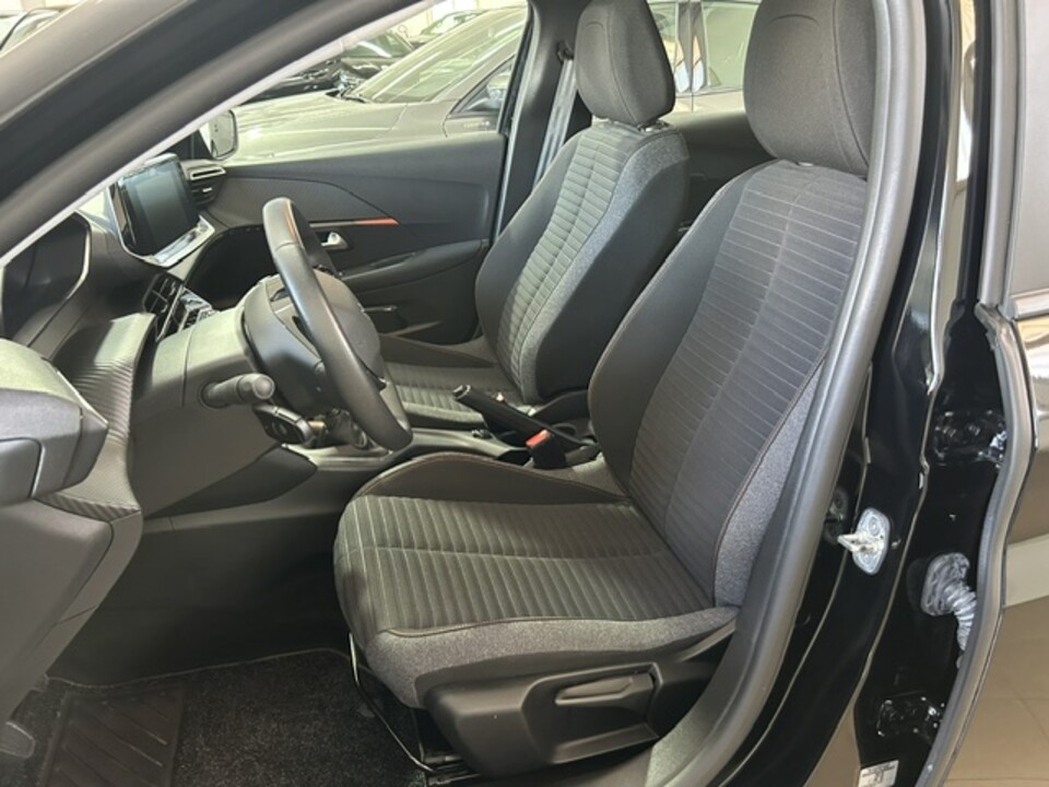 Peugeot 208 ALLURE Benzina