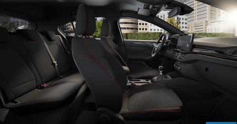 Ford Focus ST-Line Elettrica / Benzina