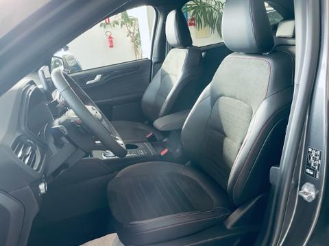 Ford Kuga EcoBlue 120cv automatica A8 AWD Diesel