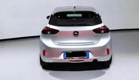 Opel Corsa Design & Tech Benzina