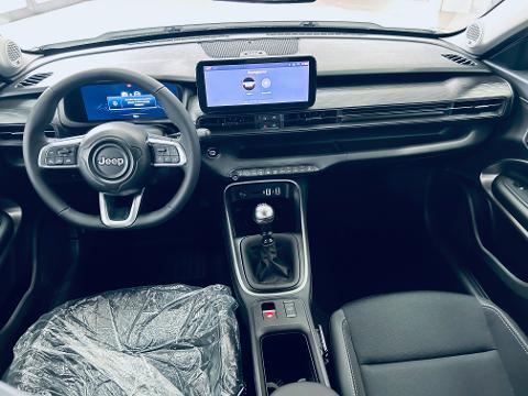 Jeep Avenger ALTITUDE Benzina