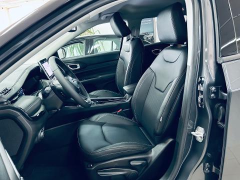 Jeep Compass e-HYBRID S Elettrica / Benzina