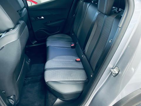 Peugeot 2008 Allure Benzina
