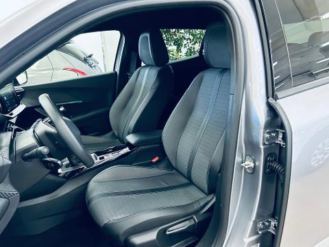 Peugeot 2008 Allure Benzina