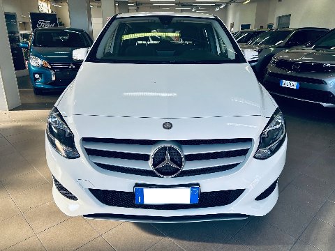 Mercedes-Benz B 180 Business Aut Diesel