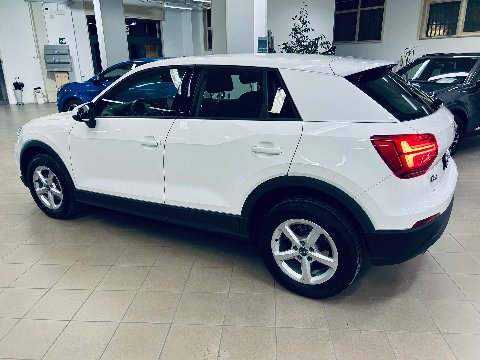 Audi Q2 30 TDI BUSINESS Diesel