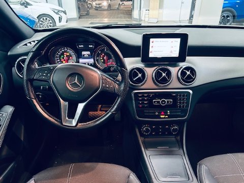Mercedes-Benz GLA 200 D Automatic SPORT Diesel