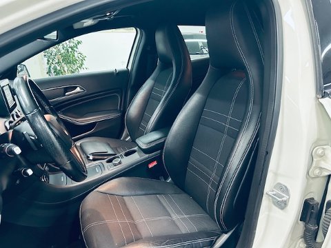 Mercedes-Benz GLA 200 D Automatic SPORT Diesel