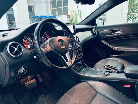 Mercedes-Benz GLA 200 D Automatic SPORT Diesel