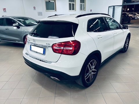Mercedes-Benz GLA 200 D Automatic SPORT Diesel