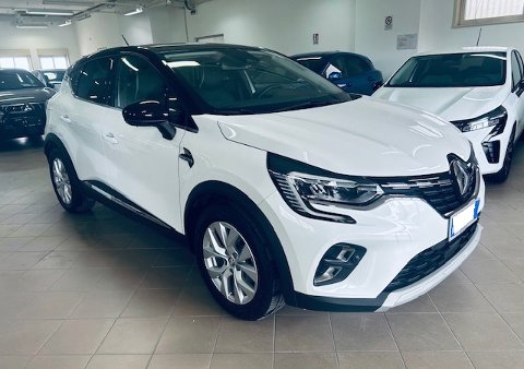 Renault Captur INTENS Elettrica / Benzina
