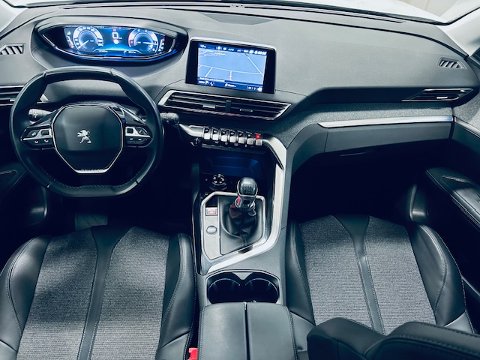 Peugeot 3008 ALLURE Diesel