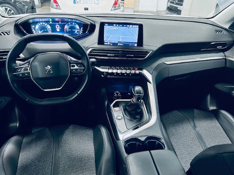 Peugeot 3008 ALLURE Diesel