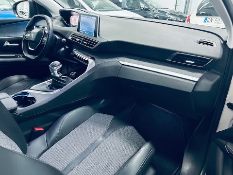 Peugeot 3008 ALLURE Diesel