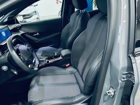 Peugeot 208 GTLine Benzina