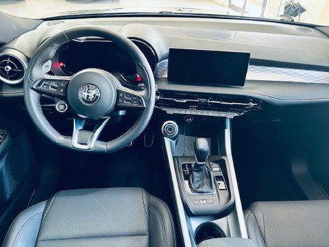 Alfa Romeo Tonale HYBRID VELOCE Elettrica / Benzina