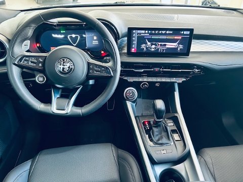 Alfa Romeo Tonale HYBRID VELOCE Elettrica / Benzina