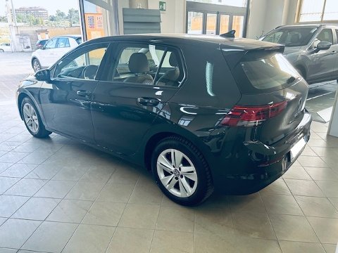 Volkswagen Golf 1.0TFSI 110CV DSG HYBRID Elettrica / Benzina