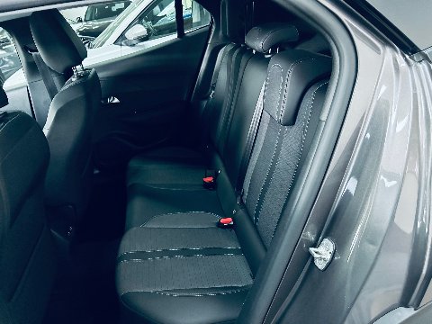 Peugeot 2008 ALLURE PACK Benzina