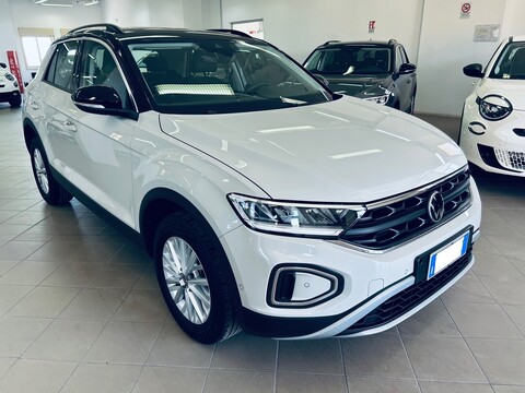 Volkswagen T-Roc LIFE Benzina