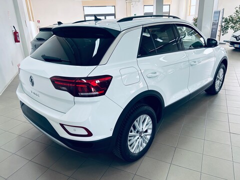 Volkswagen T-Roc LIFE Benzina