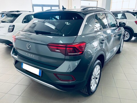 Volkswagen T-Roc LIFE Benzina