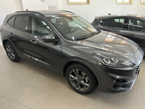 Ford Kuga ST-Line Benzina