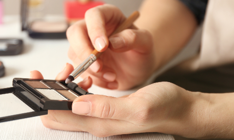 Corso di Make-Up  Correttivo e di Abbellimento Naturale
