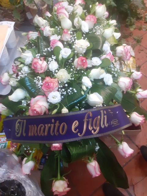 Fiori per funerale a Caltagirone