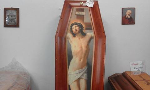 Bauli funebri a Caltagirone