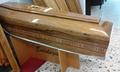 cassa funebre con preghiera