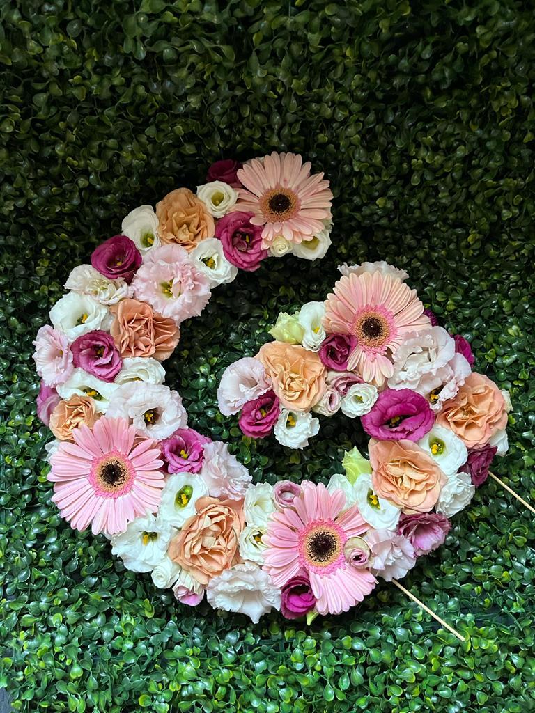Lettera/numero con fiori recisi Anna dei fiori flower box