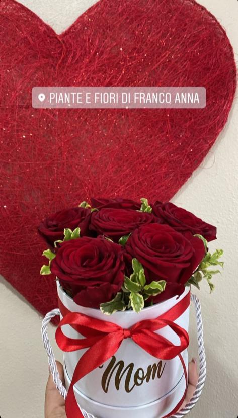 Flowe box - fiori in scatola Anna dei Fiori Vendita online e Consegna
