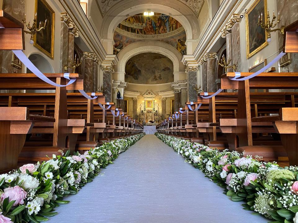 Addobbi Floreali Matrimonio Navata Anna dei Fiori