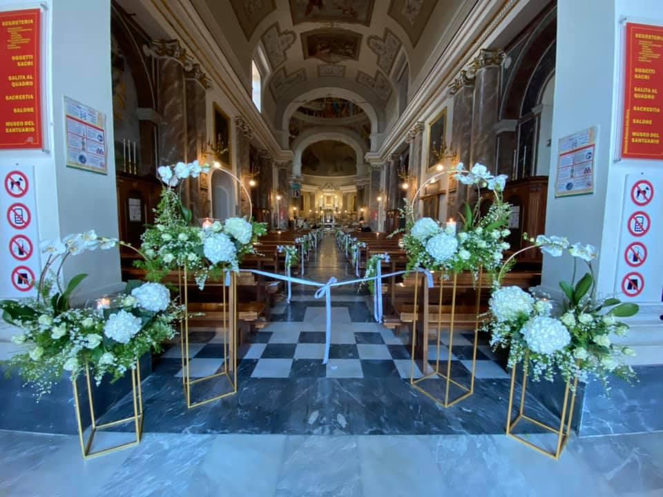 Composizioni Floreali liturgiche Anna dei fiori chiesa