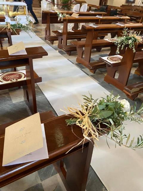 Addobbi Floreali Matrimonio Navata Anna dei Fiori