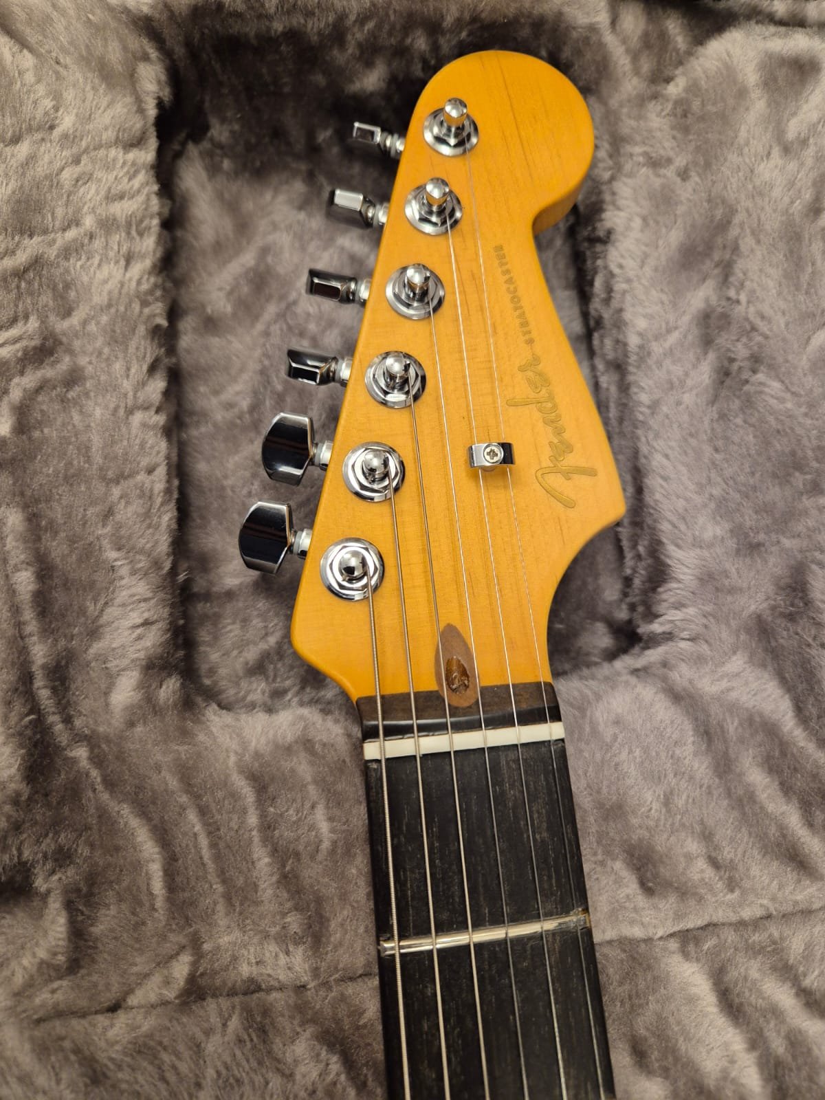 FENDER AMERICAN ULTRA II STRATOCASTER EB HSS NOBLE BLUE