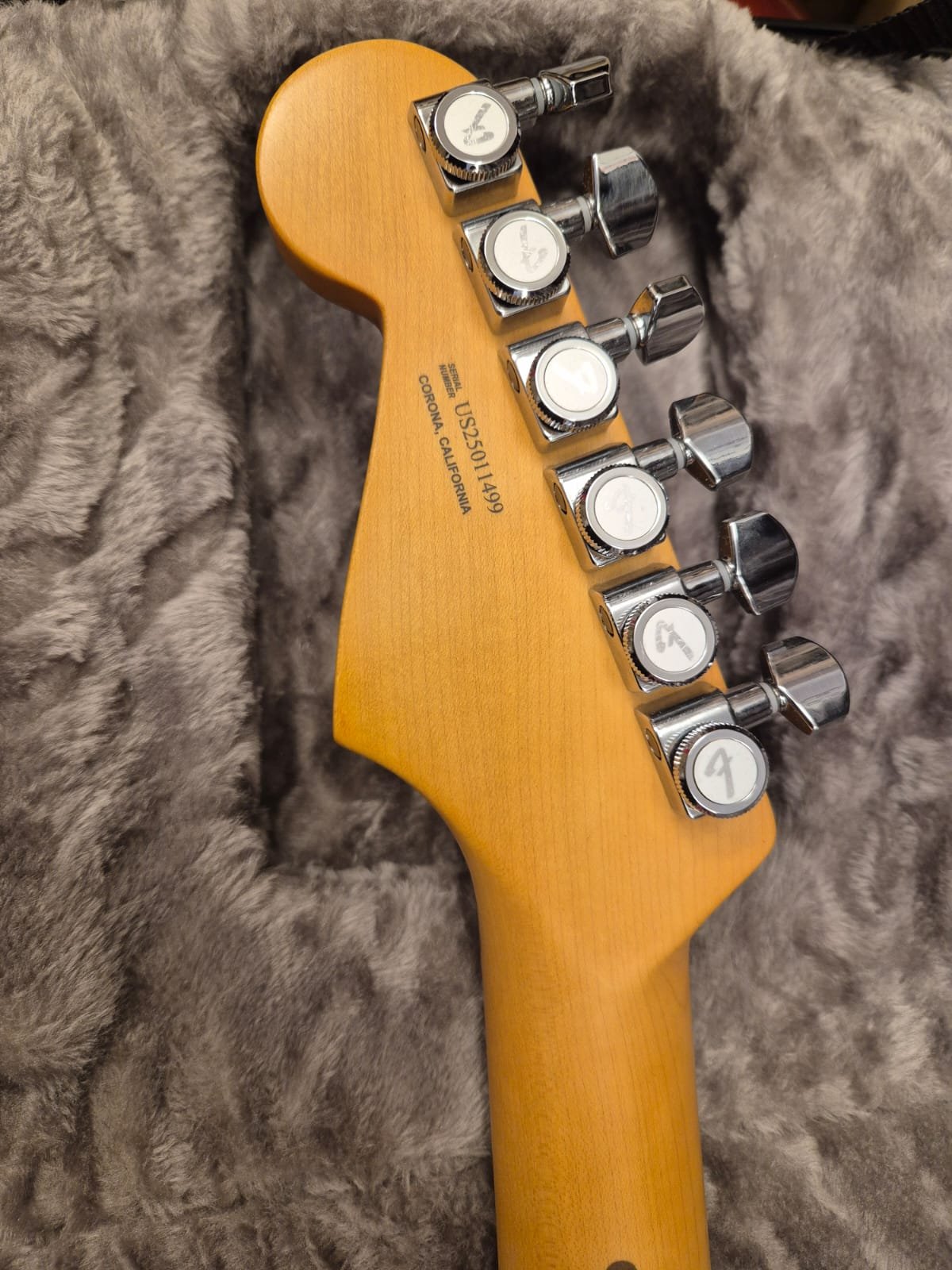 FENDER AMERICAN ULTRA II STRATOCASTER MN HSS SINISTER RED