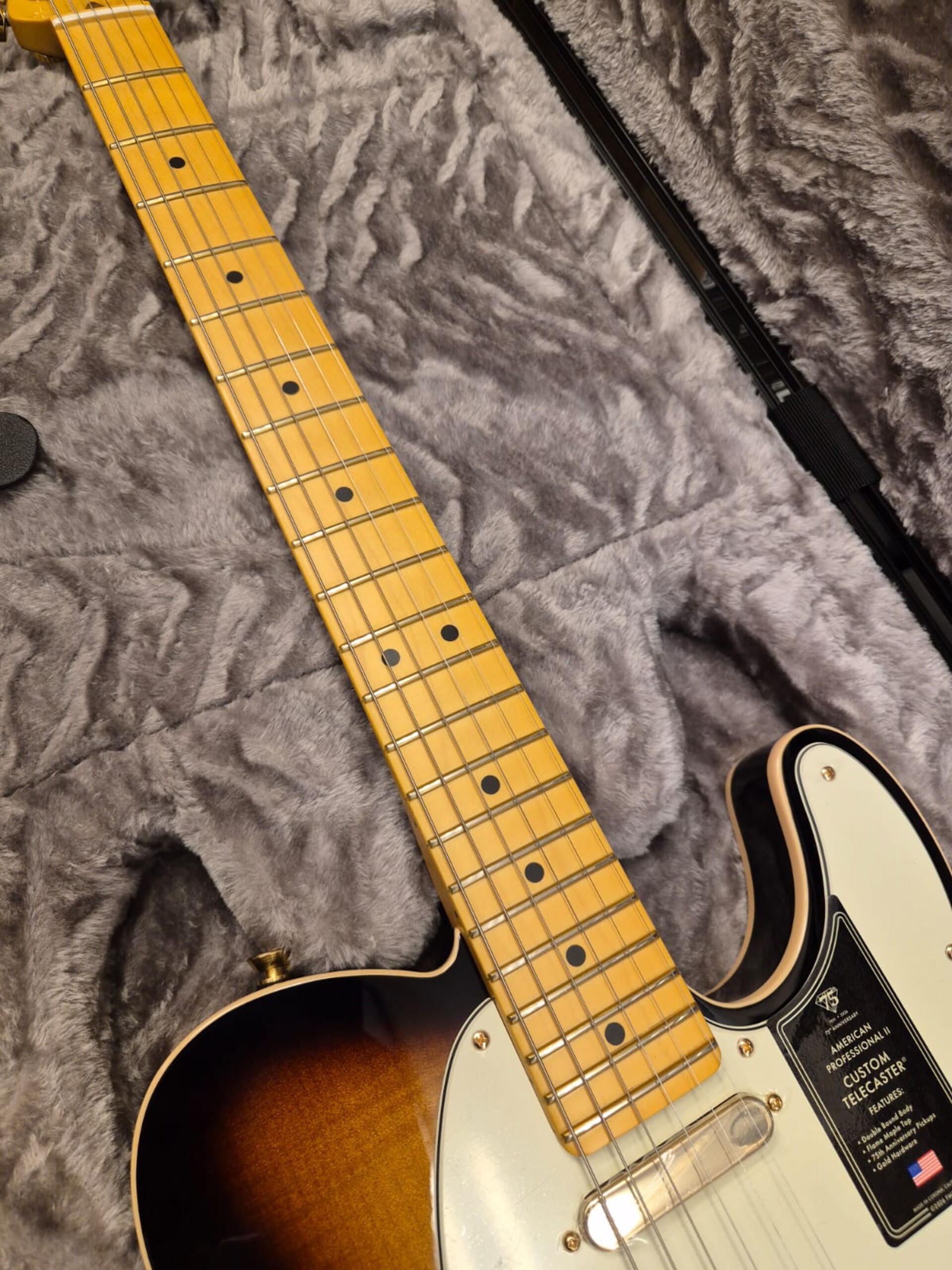 FENDER 75th ANNIVERSARY AMERICAN PROFESSIONAL CUSTOM TELECASTER