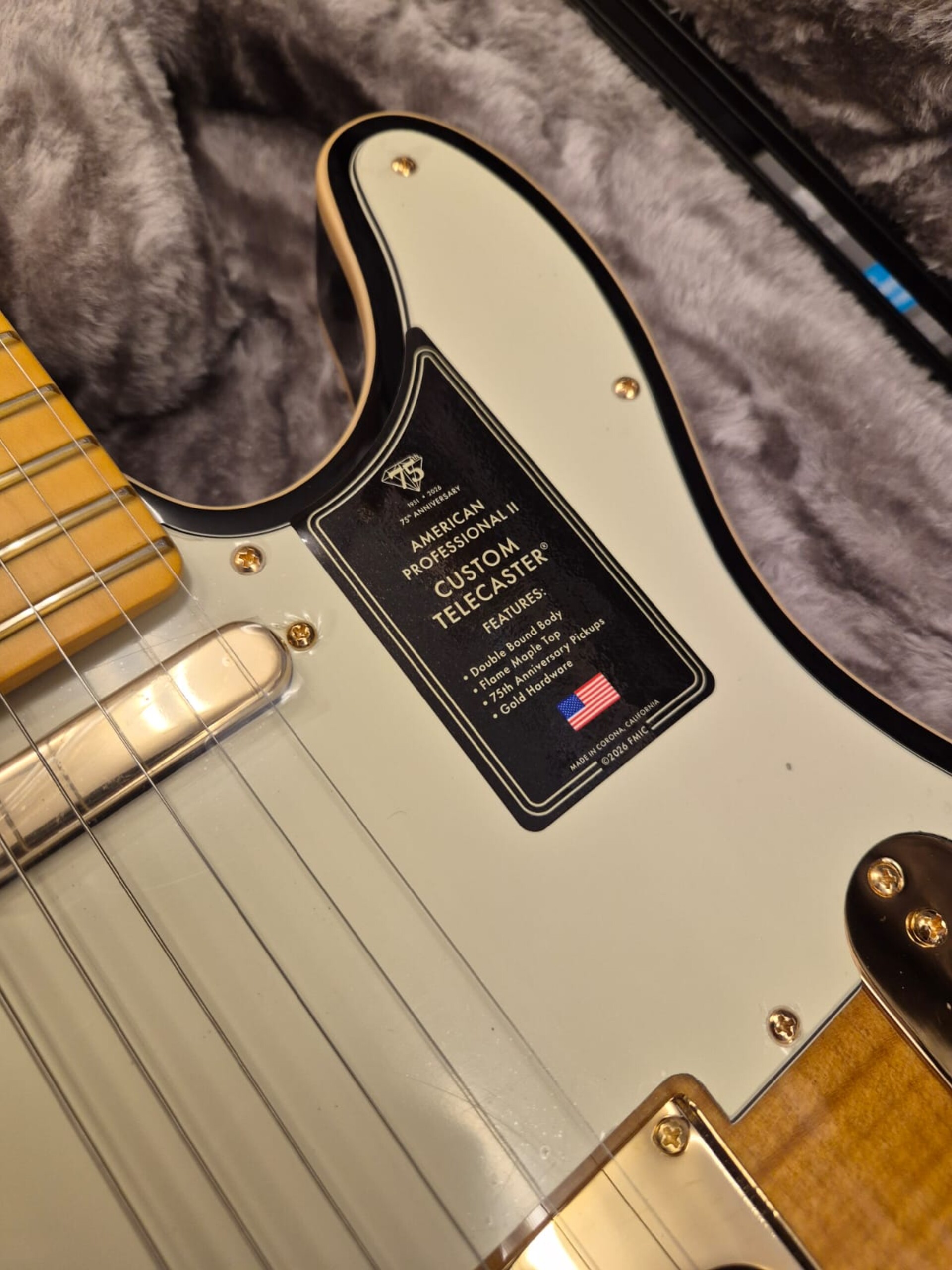 FENDER 75th ANNIVERSARY AMERICAN PROFESSIONAL CUSTOM TELECASTER