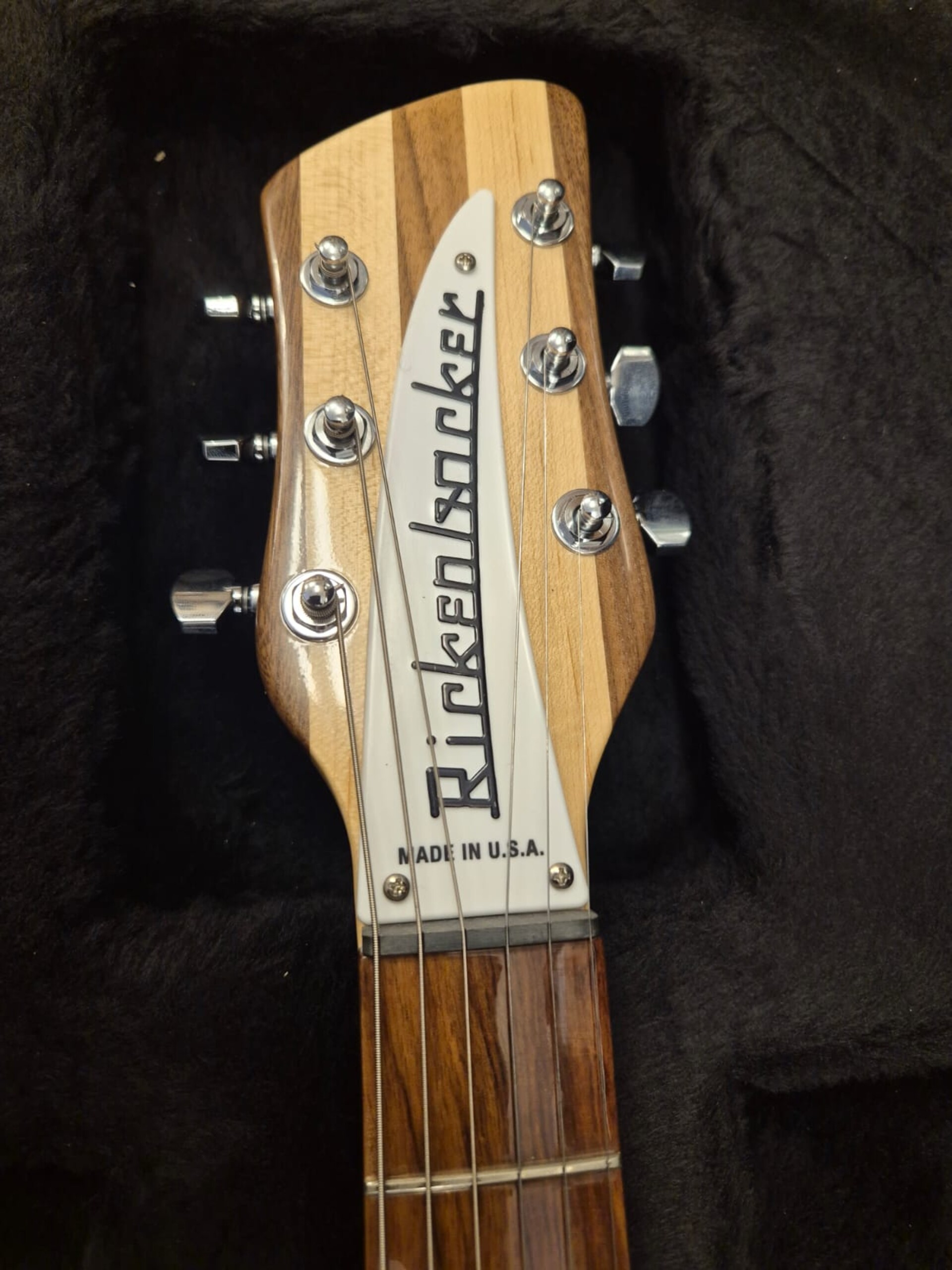 RICKENBACKER 330 MAPLE GLO