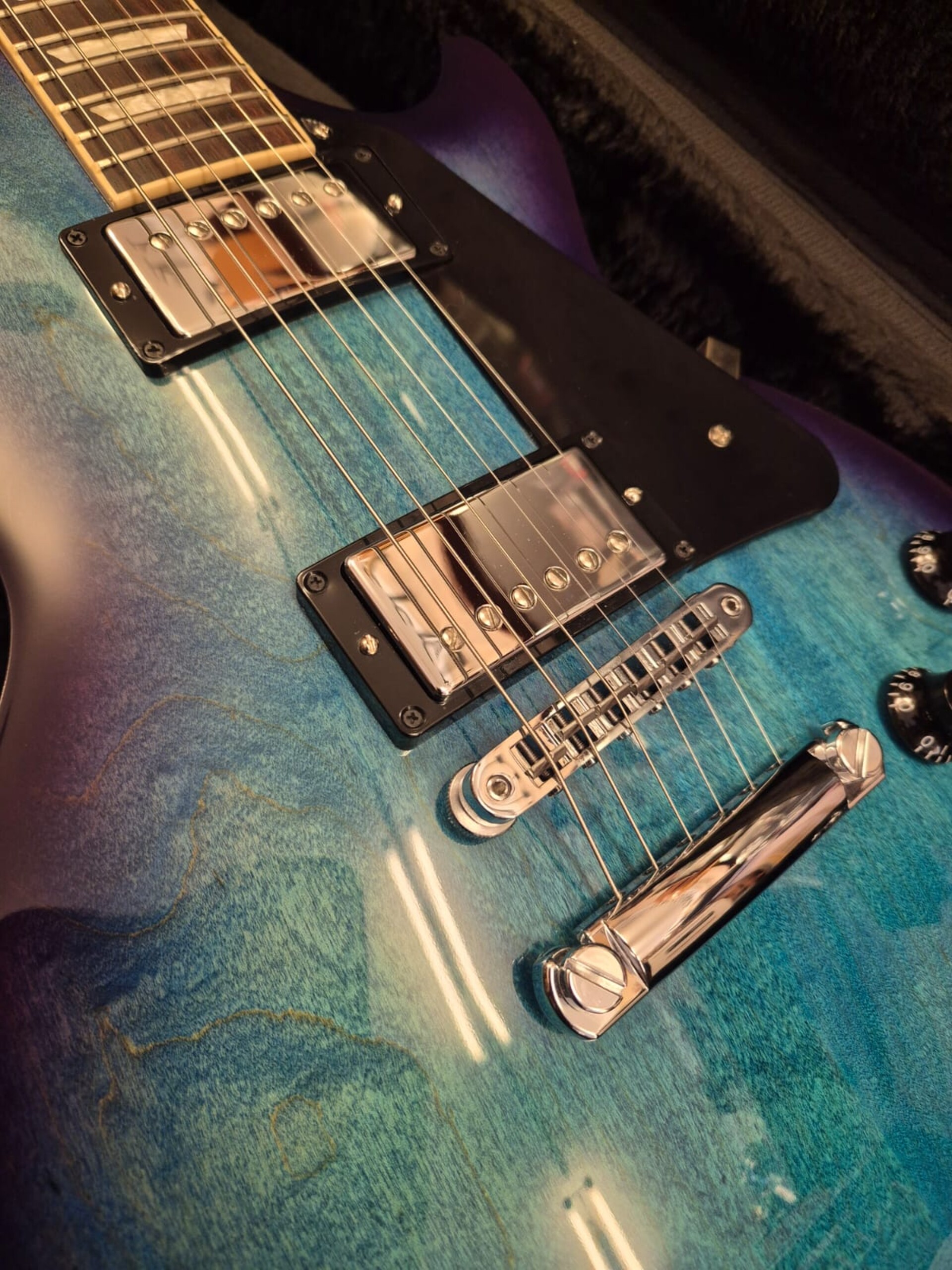 GIBSON LES PAUL STUDIO BLUEBERRY BURST