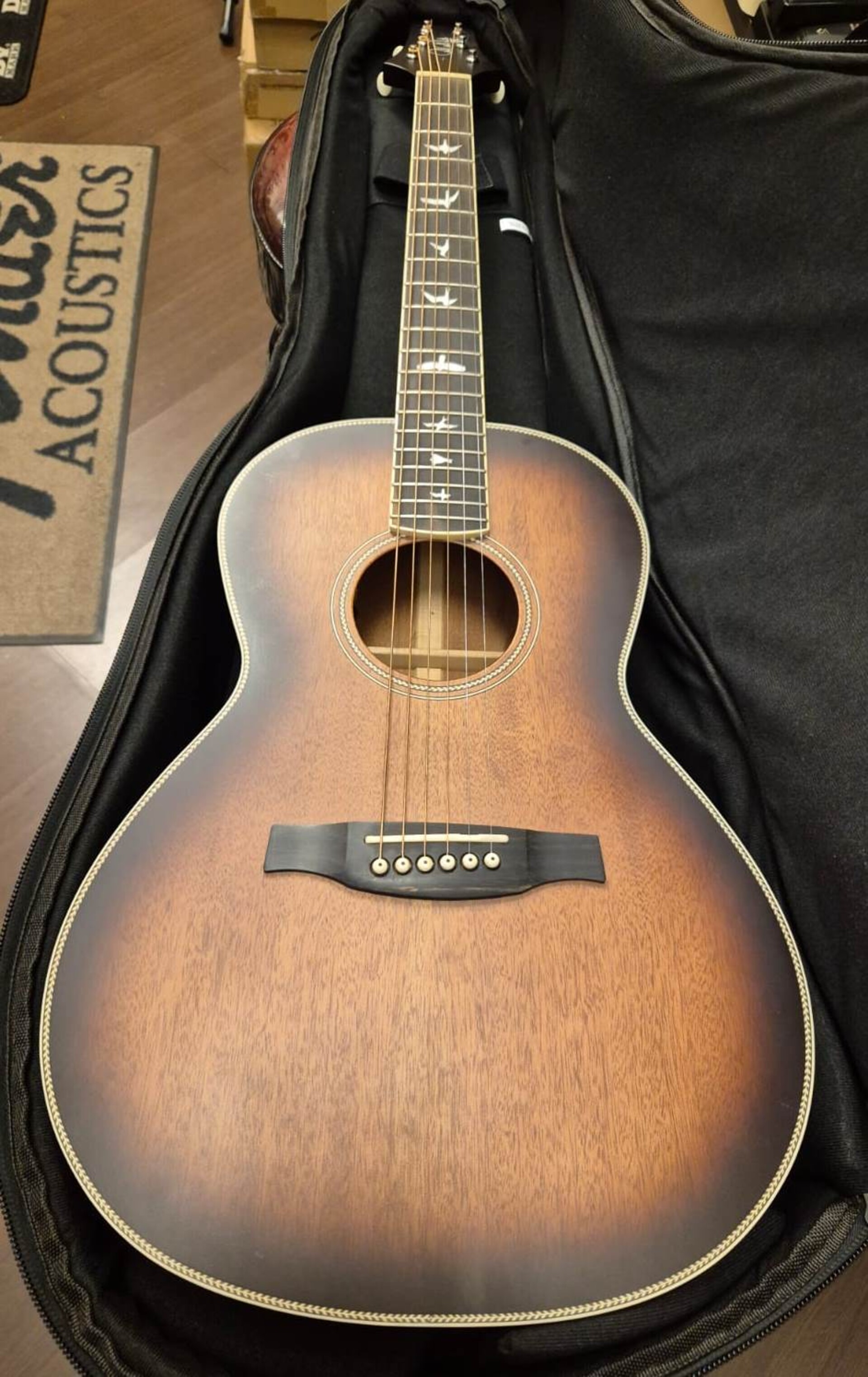 PRS SE P20E TONARE PARLOR TOBACCO SUNBURST